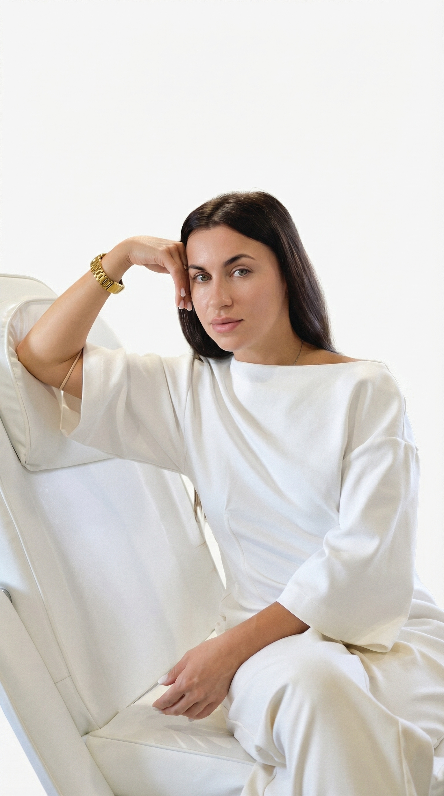 Yanina Menaker, Licensed Esthetician